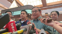 Gubernur Jakarta Pramono Anung saat memberikan keterangan pers tentang ujicoba vaksin TBC di Jakarta